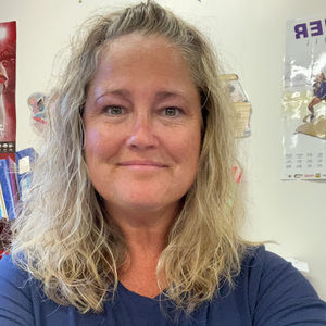 Meet your Posher, Desiree